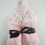 Hooded towel by Winx and Blind